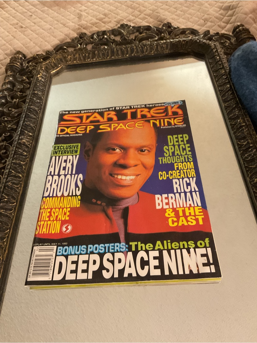 Star Trek Deep Space Nine Magazine 1993 Vol 2 complete with posters